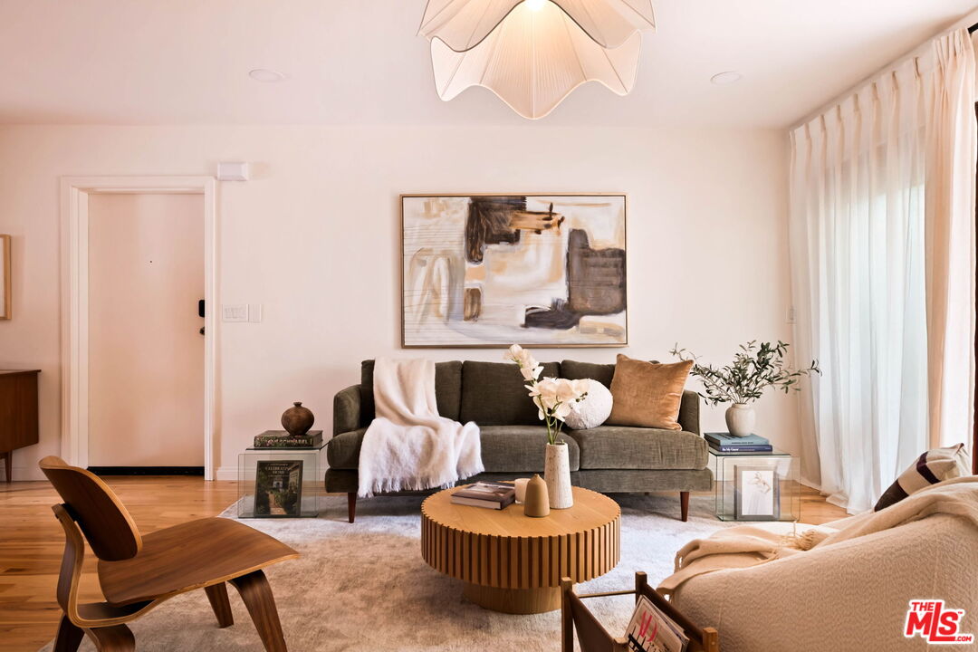 Property photo for 281 S Barrington Ave, #C2, Los Angeles, CA