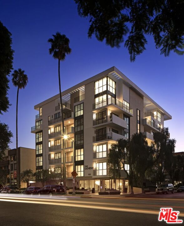 Property photo for 105 S Doheny Dr, #PH3, Los Angeles, CA