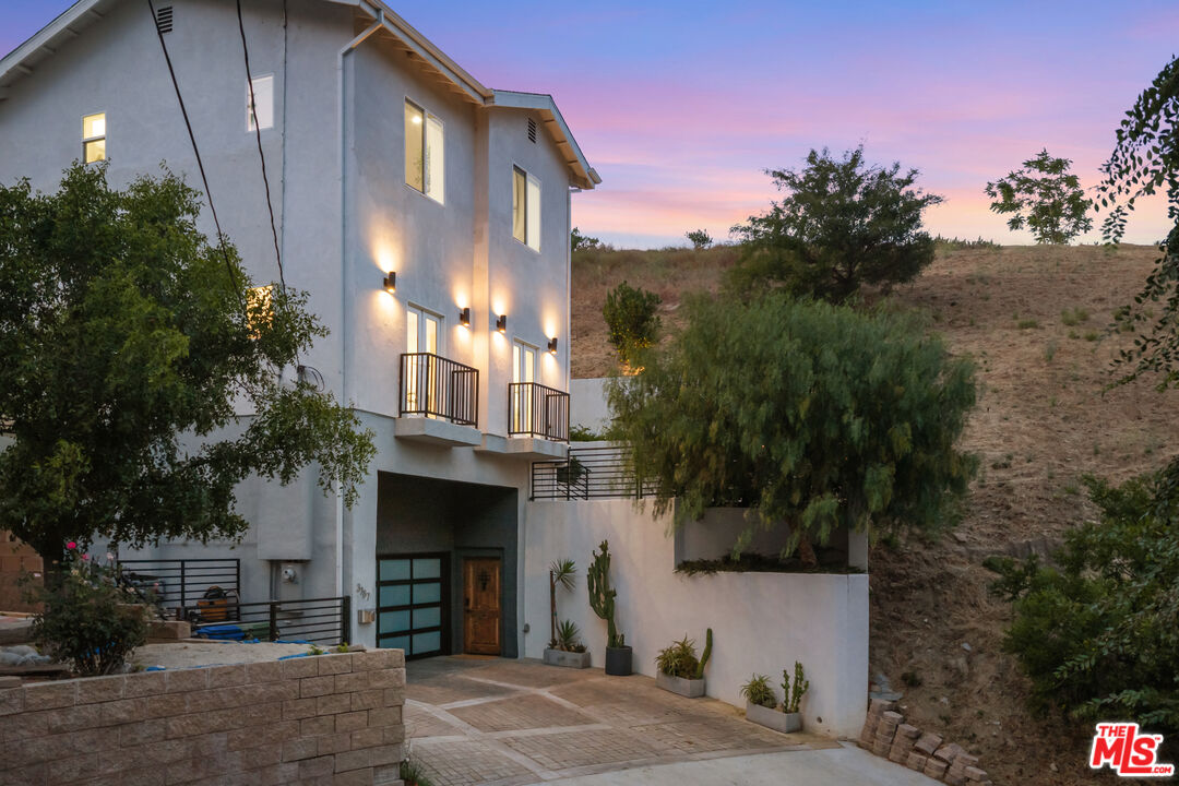 Property photo for 3787 Glenalbyn Dr, Los Angeles, CA