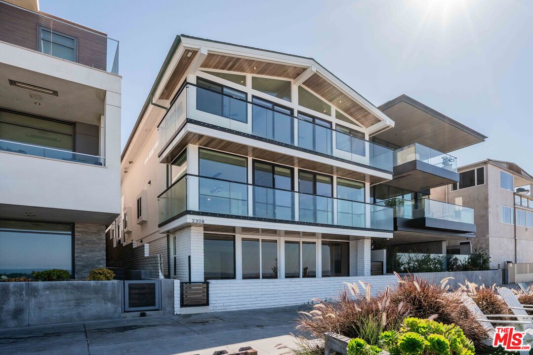 Property photo for 2308 The Strand, Manhattan Beach, CA