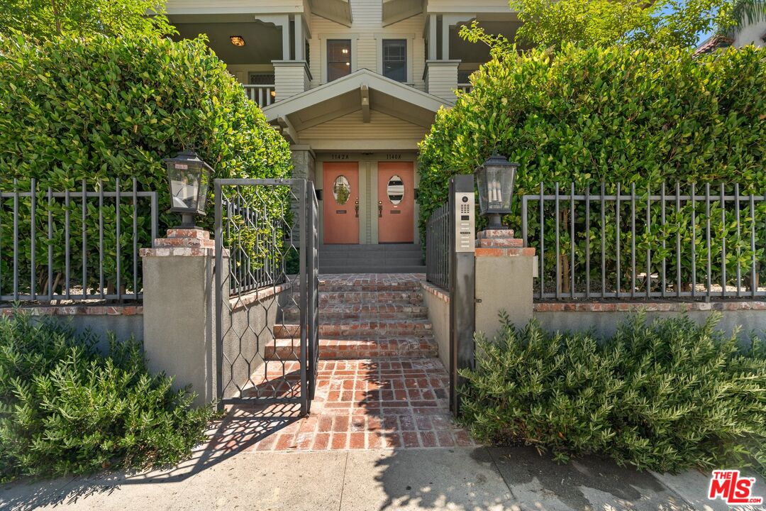 Property photo for 1140 Lemoyne St, #1140 1/2, Los Angeles, CA