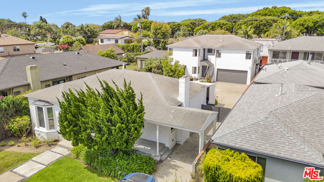 Property photo for 2218 24th St, Santa Monica, CA