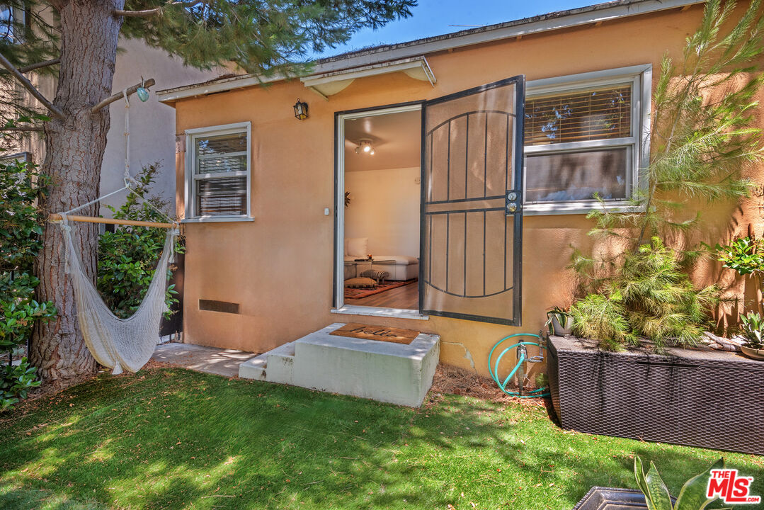 Property photo for 13013 Venice Blvd, Los Angeles, CA