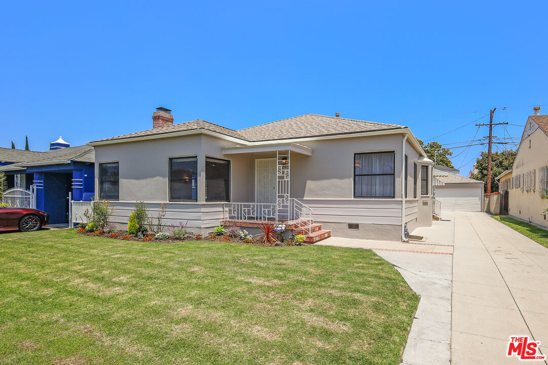 Property photo for 3960 Welland Ave, Los Angeles, CA