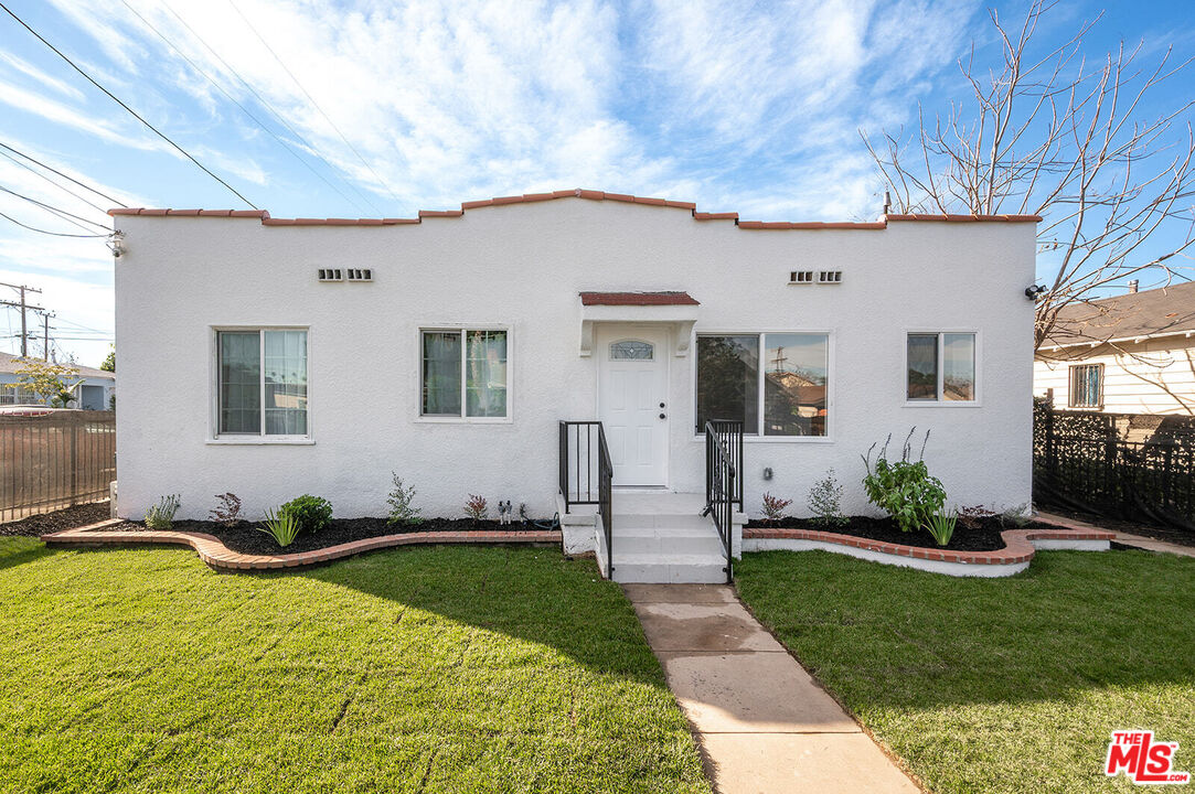 Property photo for 6419 Bonsallo Ave, Los Angeles, CA