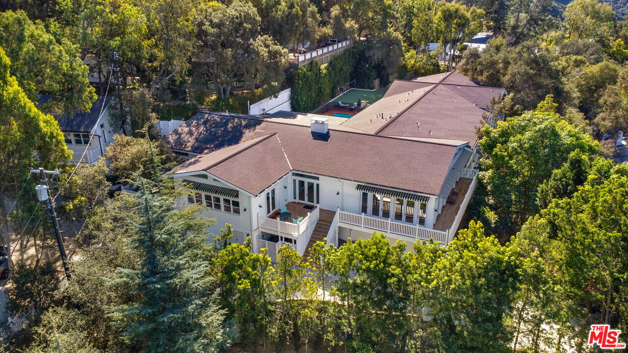 Property photo for 9669 Oak Pass Rd, Beverly Hills, CA