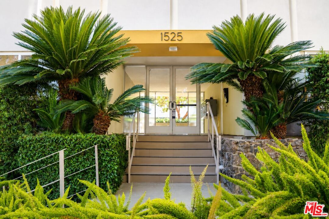 Property photo for 1525 N Hayworth Ave, #107, Los Angeles, CA