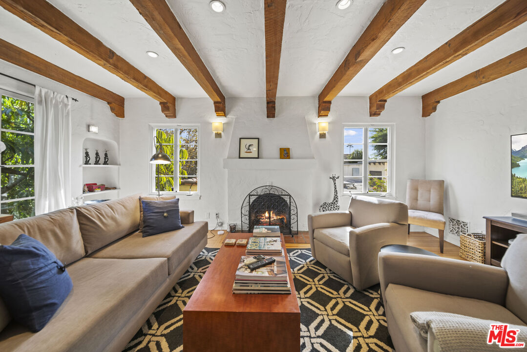 Property photo for 837 N Harper Ave, Los Angeles, CA