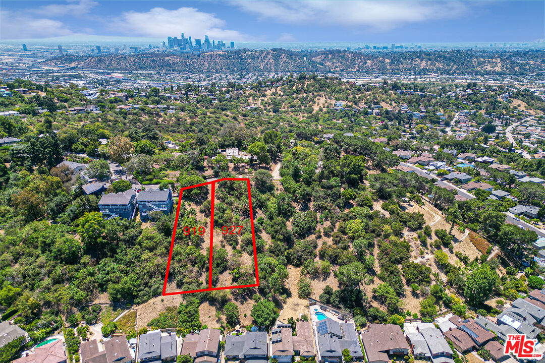 Property photo for 927 Rome Dr, Los Angeles, CA