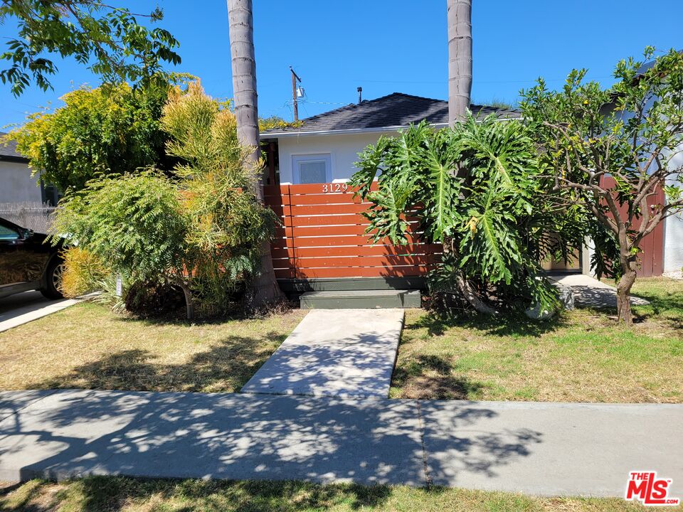 Property photo for 3129 Roberts Ave, Culver City, CA