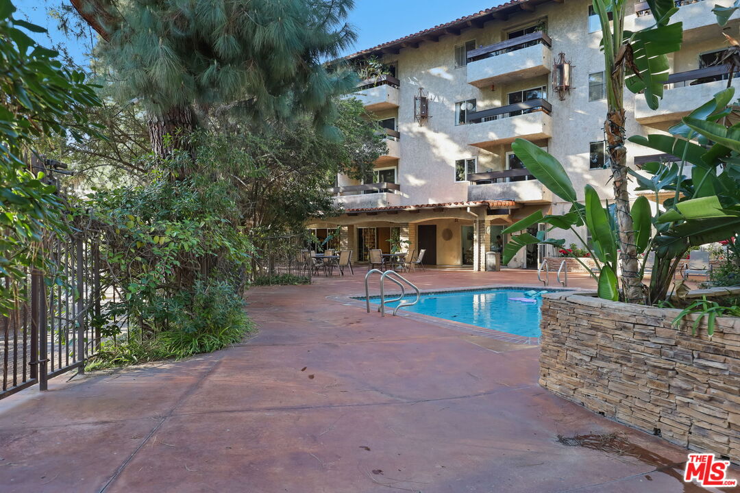 Property photo for 2700 Cahuenga Blvd, #2216, Los Angeles, CA