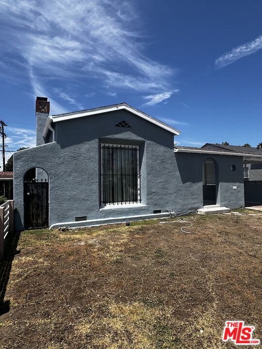 Property photo for 1429 W 94th Pl, Los Angeles, CA