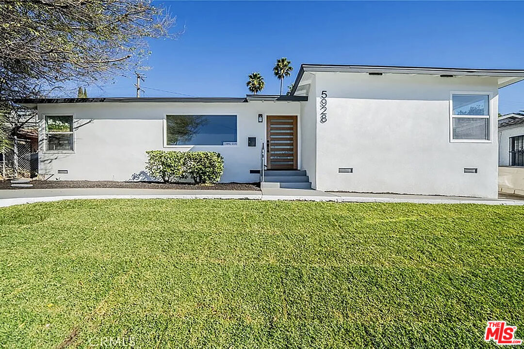 Property photo for 5928 S La Brea Ave, Los Angeles, CA