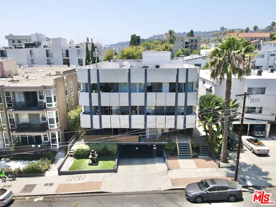 Property photo for 1627 N Poinsettia Pl, Los Angeles, CA