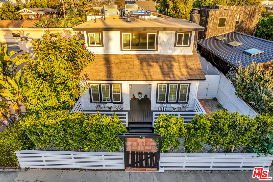 Property photo for 712 Crestmoore Pl, #A, Los Angeles, CA
