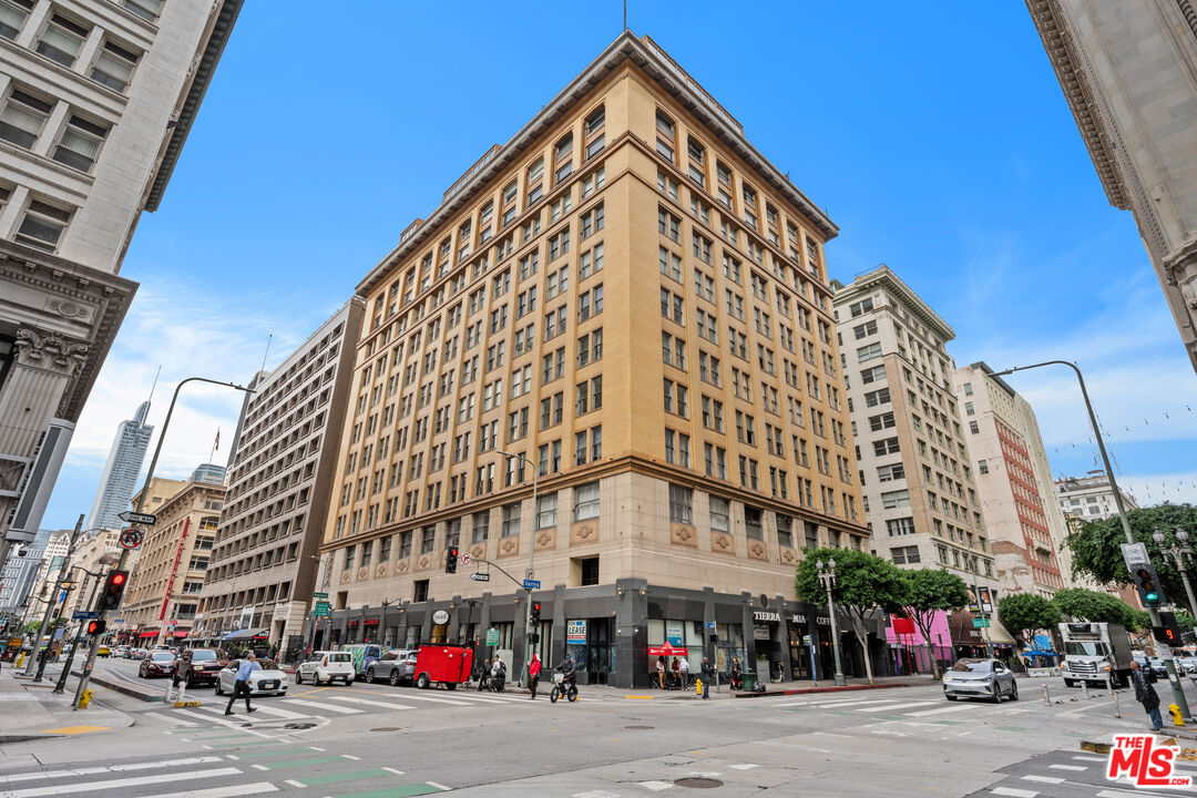 Property photo for 215 W 7th St, #201, Los Angeles, CA