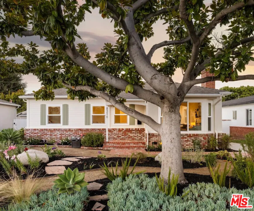 Property photo for 8316 Westlawn Ave, Los Angeles, CA