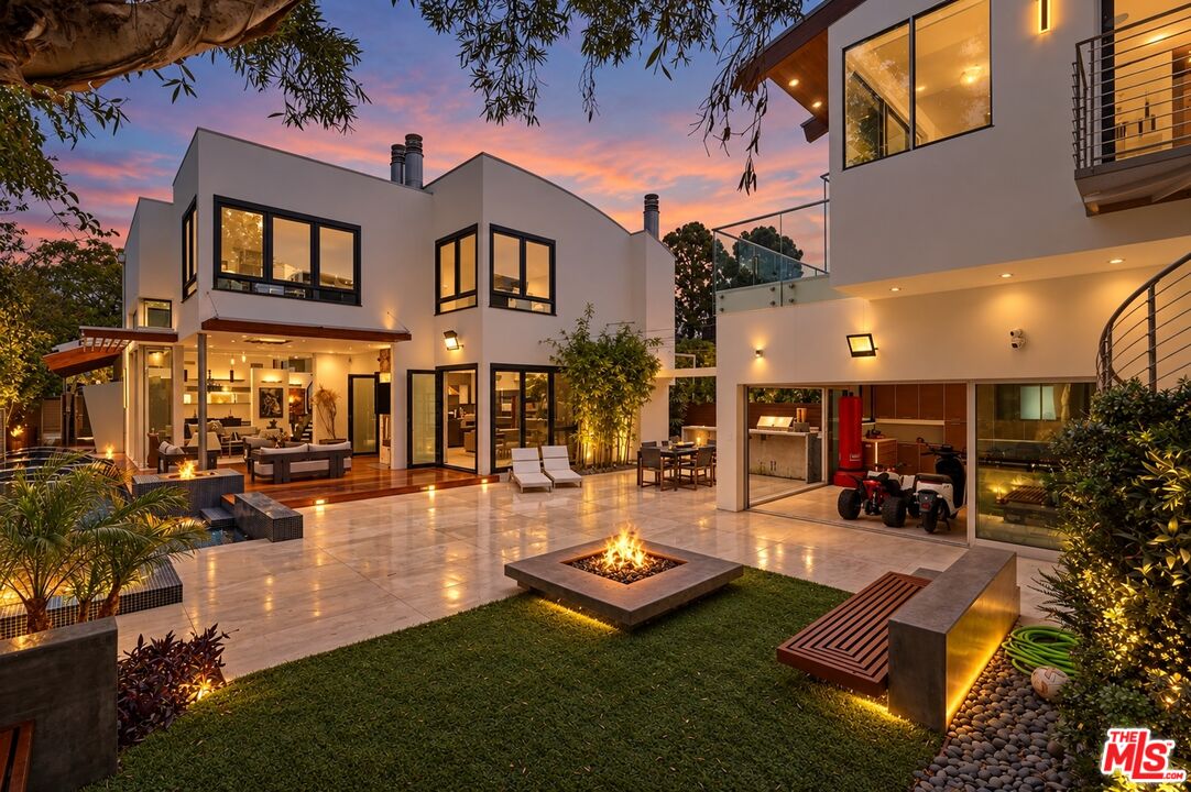 Property photo for 624 23rd St, Santa Monica, CA