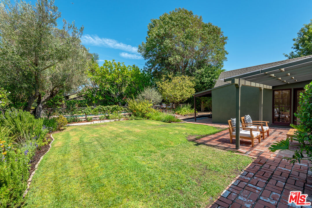 Property photo for 3306 Veteran Ave, Los Angeles, CA