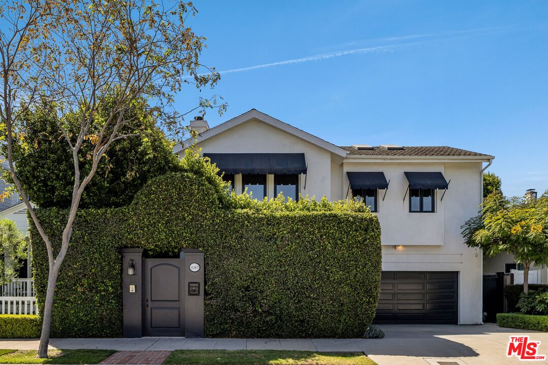 Property photo for 11362 Chenault St, Los Angeles, CA