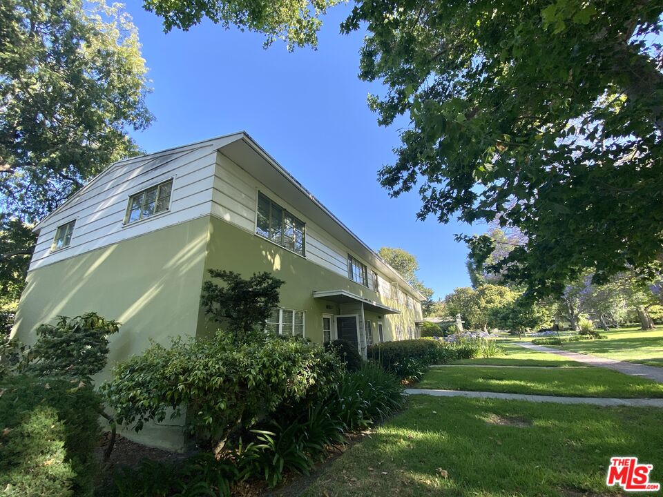 Property photo for 5431 Village Green, Los Angeles, CA