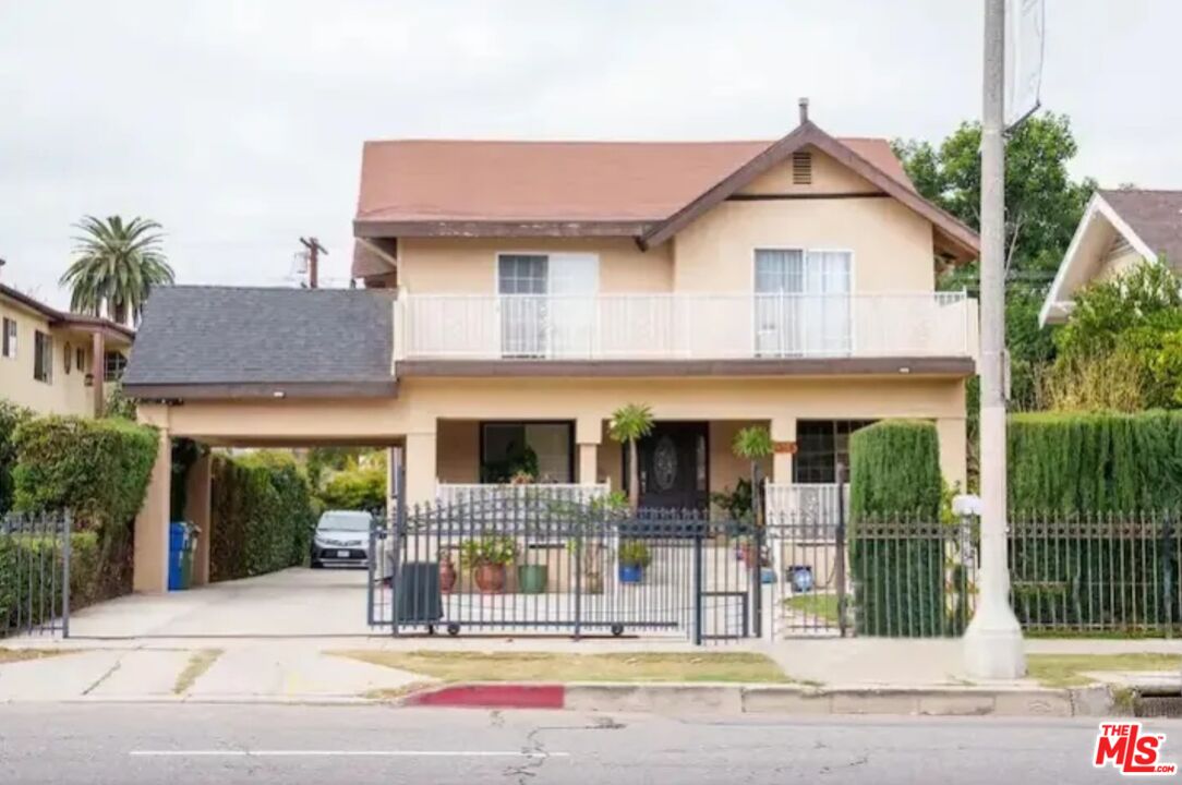Property photo for 1215 Crenshaw Blvd, Los Angeles, CA
