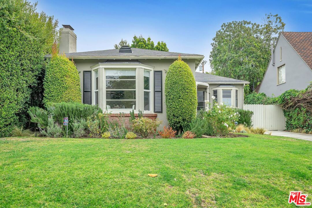 Property photo for 630 S Gretna Green Way, Los Angeles, CA