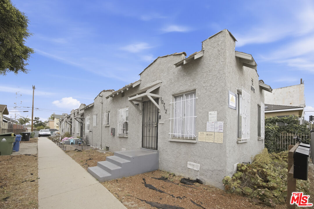 Property photo for 10714 S Broadway, Los Angeles, CA