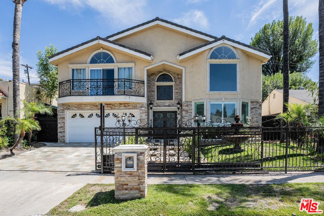 Property photo for 18248 Rosita St, Los Angeles, CA