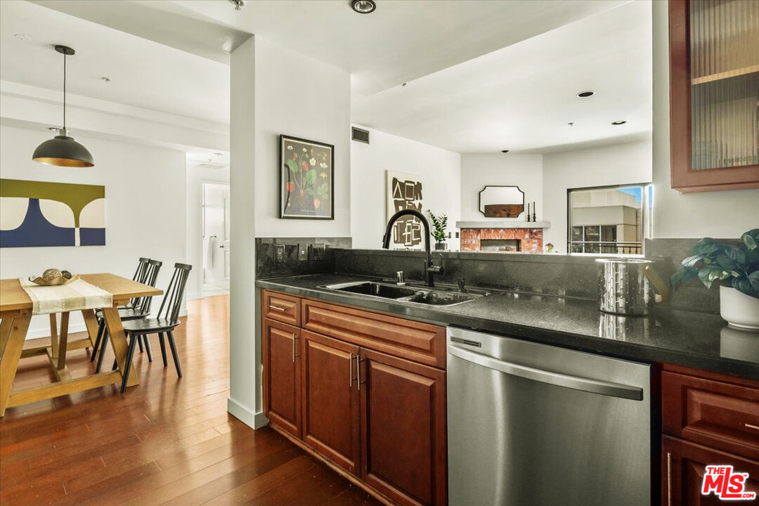 Property photo for 417 S Westmoreland Ave, #404, Los Angeles, CA
