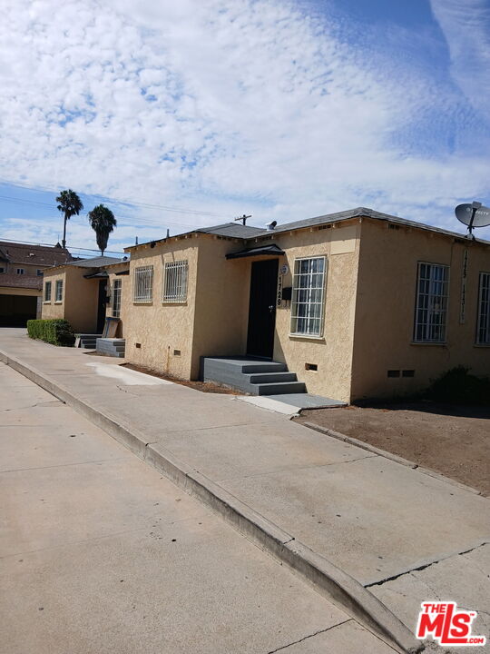 Property photo for 1729 S La Brea Ave, Los Angeles, CA