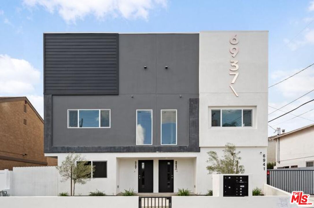 Property photo for 6937 Simpson Ave, #1/2, Los Angeles, CA