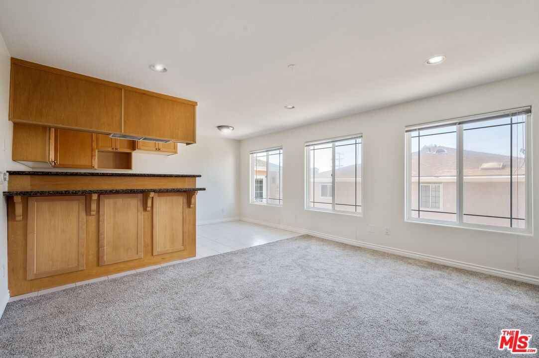 Property photo for 1565 W 218th St, Torrance, CA
