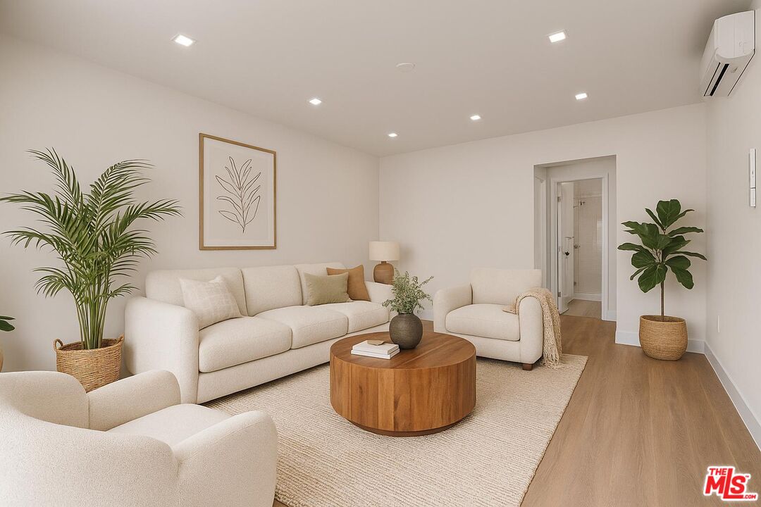 Property photo for 420 S Sepulveda Blvd, #6, Los Angeles, CA