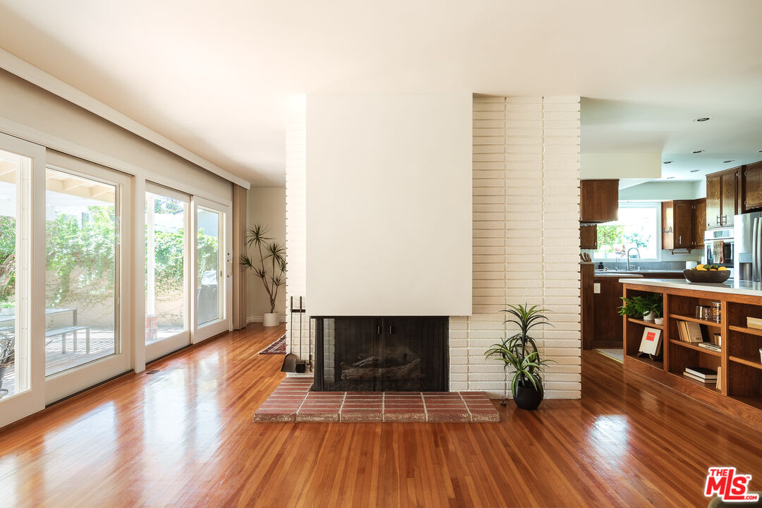 Property photo for 6880 E Lees Way, Long Beach, CA