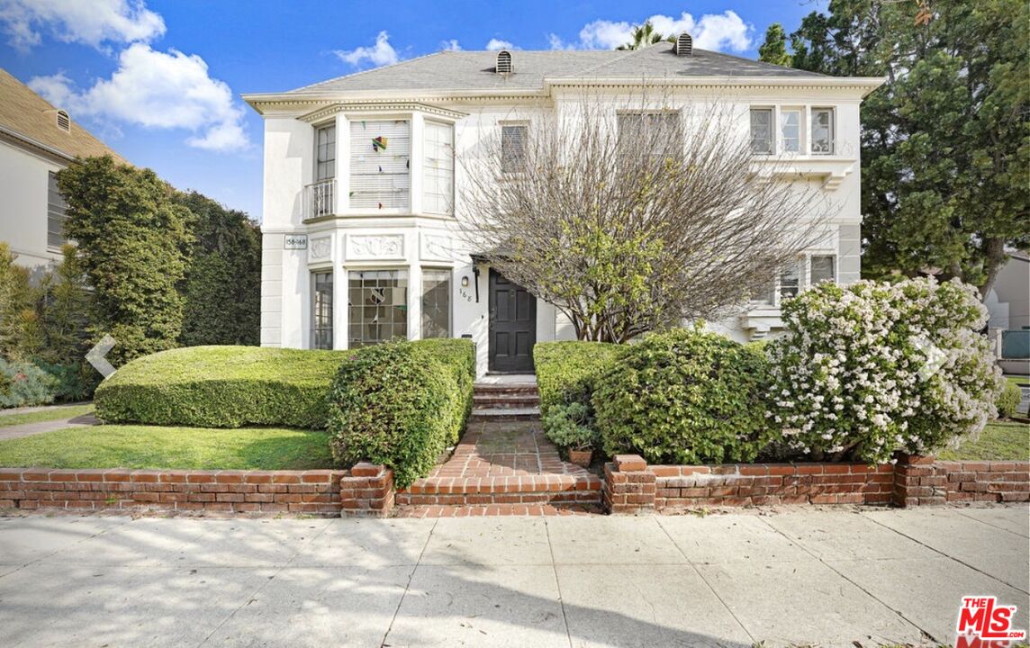 Property photo for 164 S Elm Dr, Beverly Hills, CA