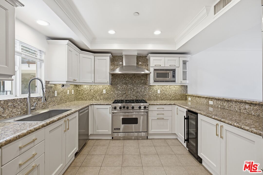 Property photo for 1878 Greenfield Ave, #304, Los Angeles, CA