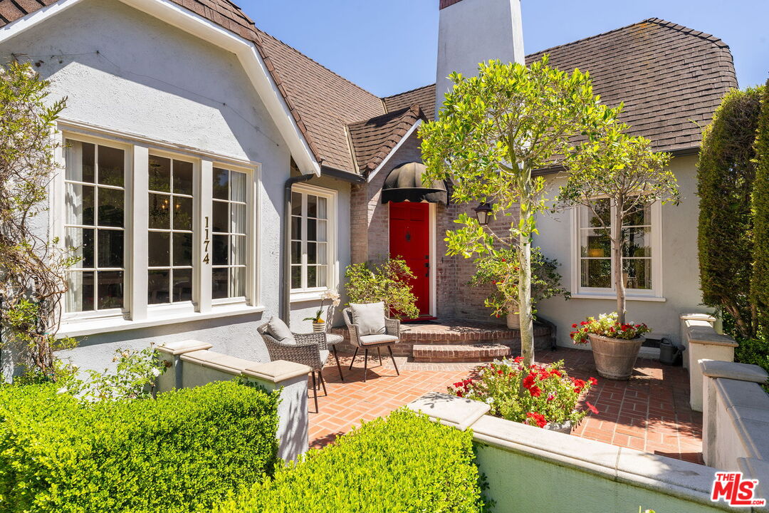 Property photo for 1174 Masselin Ave, Los Angeles, CA