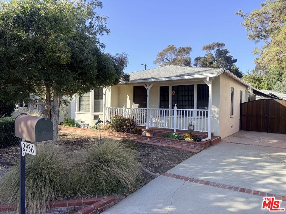 Property photo for 2936 Kelton Ave, Los Angeles, CA