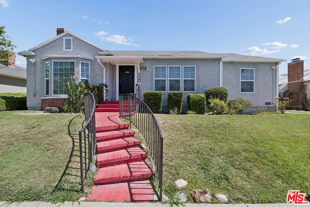 Property photo for 5254 Parkglen Ave, Los Angeles, CA