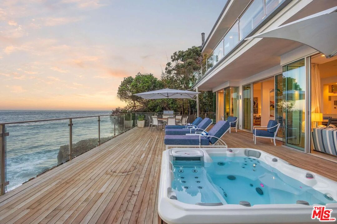 Property photo for 24380 Malibu Rd, Malibu, CA