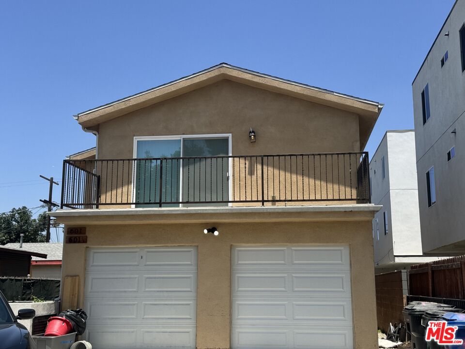 Property photo for 601 W 84th St, Los Angeles, CA