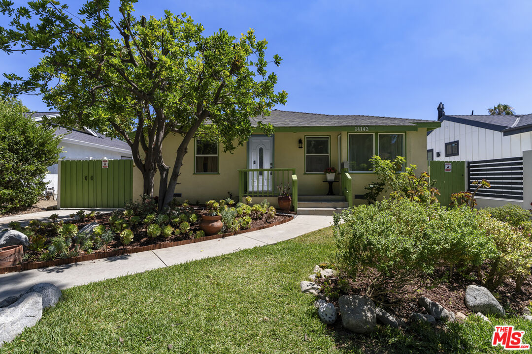 Property photo for 14142 Hortense St, Los Angeles, CA