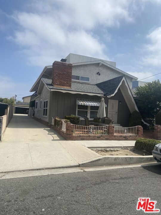 Property photo for 315 Lime St, Inglewood, CA