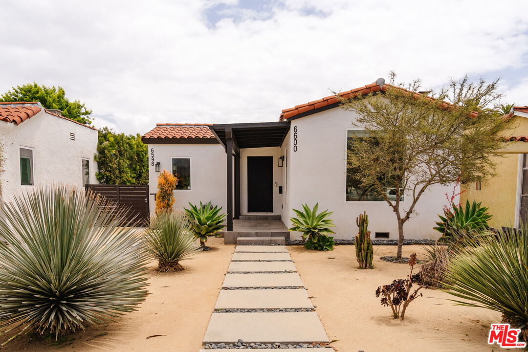 Property photo for 6600 3rd Ave, Los Angeles, CA