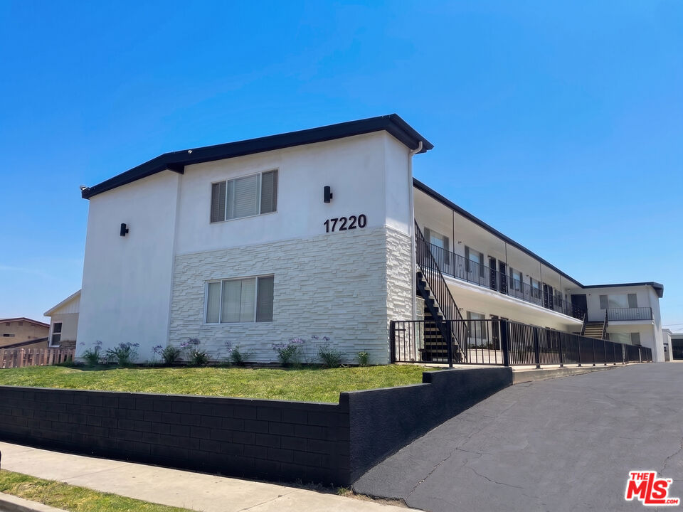 Property photo for 17220 Grevillea Ave, Lawndale, CA