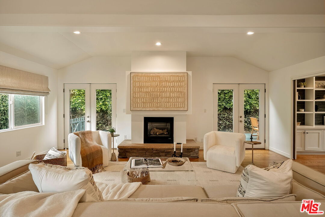 Property photo for 1308 Vienna Way, Los Angeles, CA