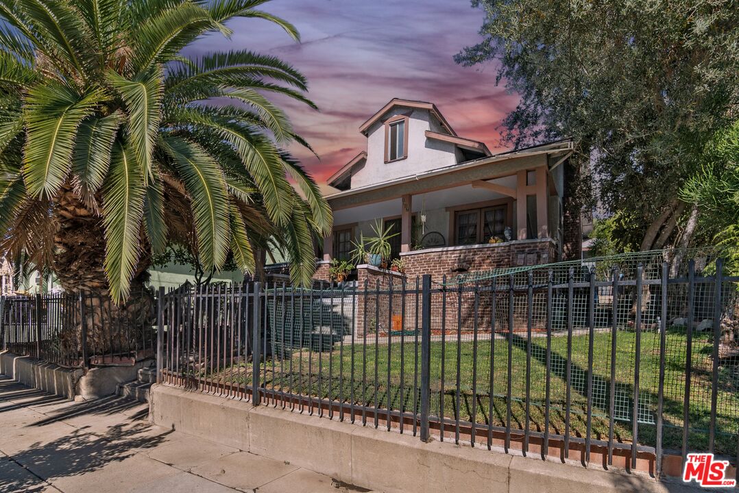 Property photo for 1917 New Jersey St, Los Angeles, CA