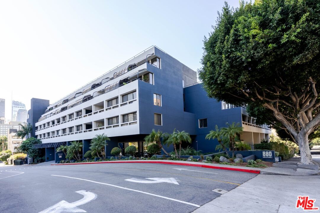 Property photo for 880 W 1st St, #712, Los Angeles, CA