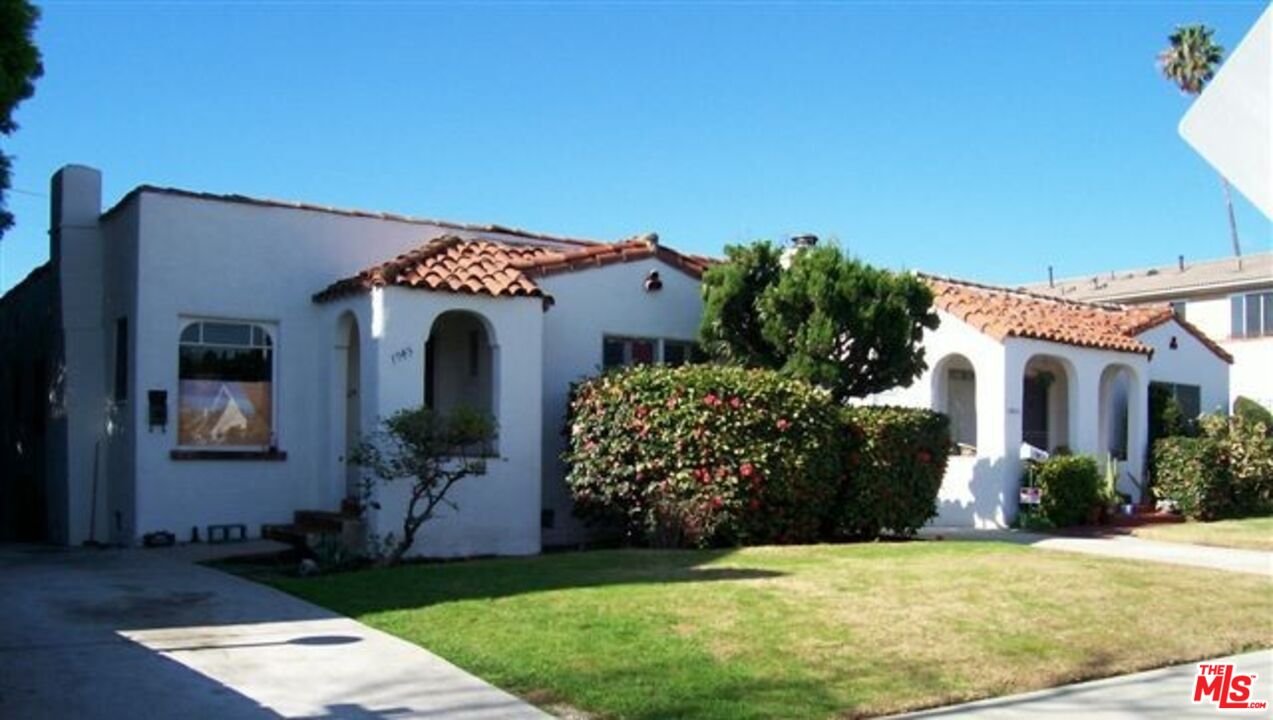 Property photo for 1945 Barry Ave, Los Angeles, CA